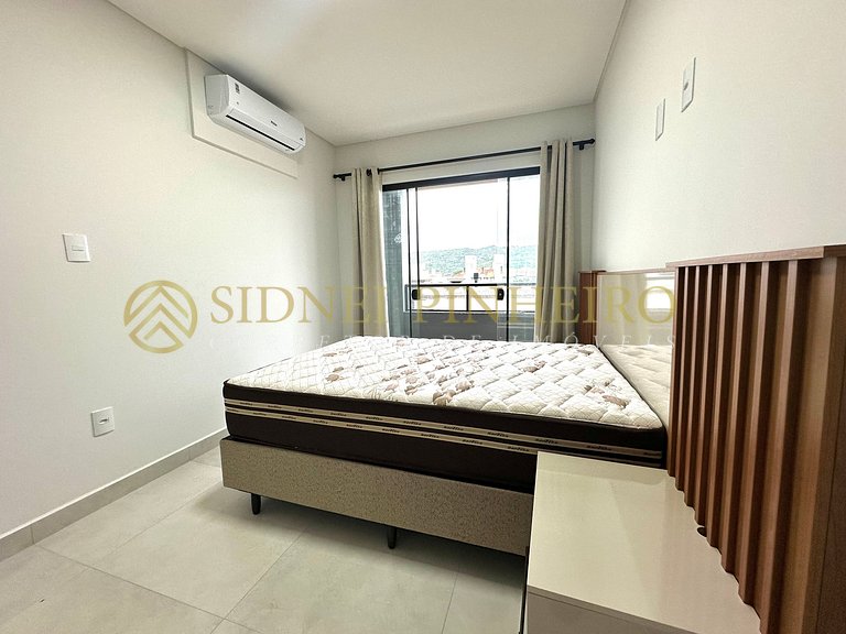 026 - Apartamento 02 dormitórios na Praia de Bombas