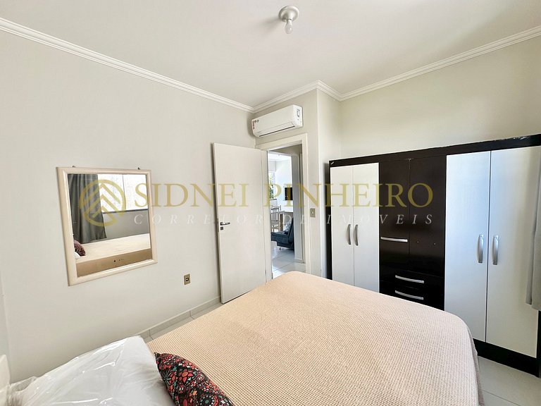 514 - Apartamento 02 dormitórios na Praia de Bombas