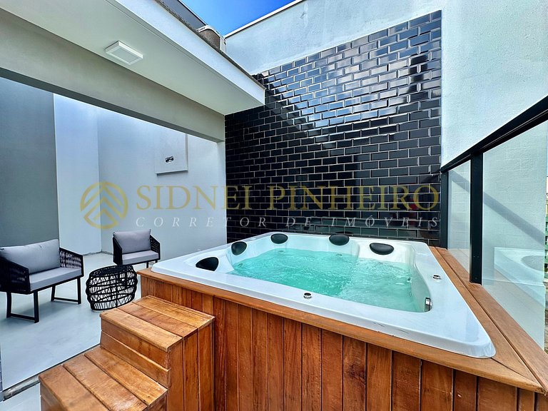 023 - Cobertura loft com jacuzzi privativa