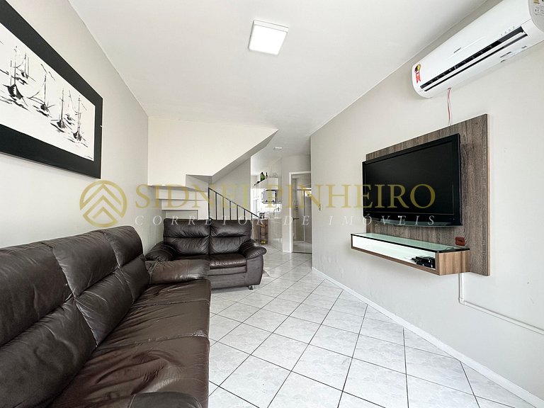 554 - Apartamento duplex 02 dormitórios na Praia de Bombas