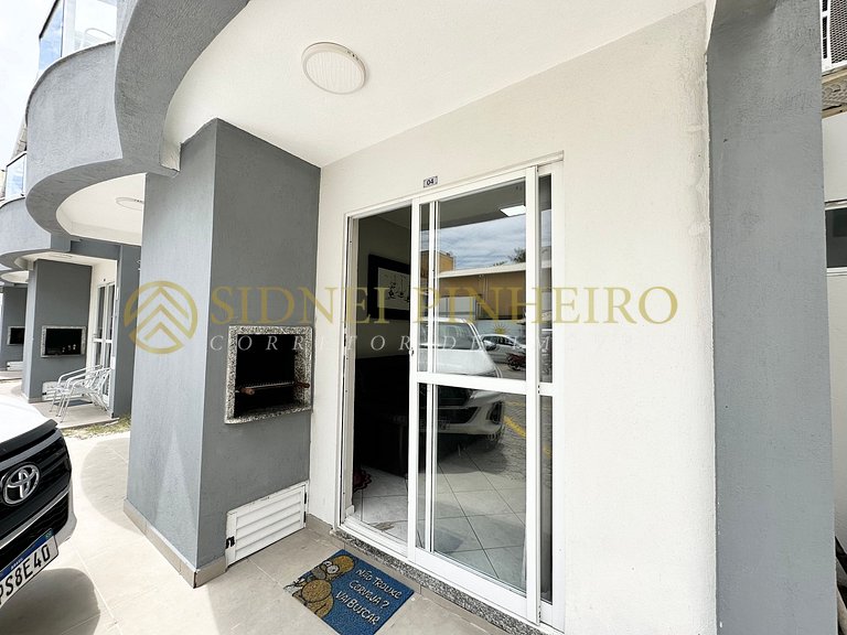 554 - Apartamento duplex 02 dormitórios na Praia de Bombas