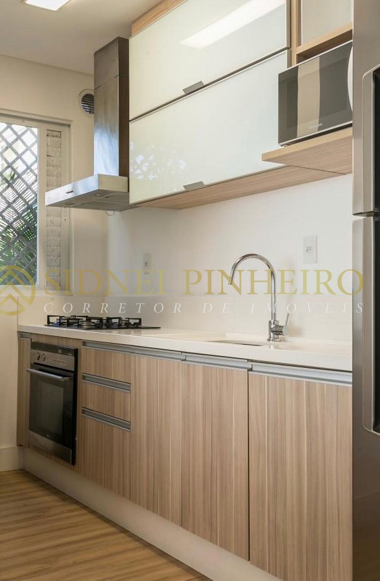 517 - Apartamento frente mar na Praia de Mariscal