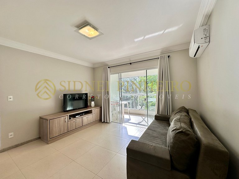 558 - Apartamento 02 dormitórios na Praia de Mariscal
