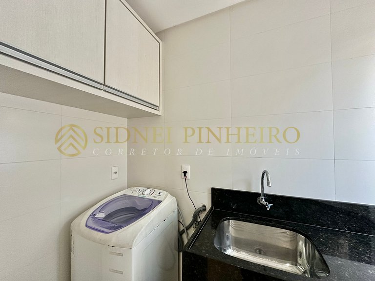 560 - Apartamento 02 dormitórios na Praia de Mariscal