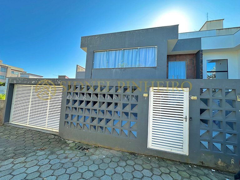 507 - Casa 02 dormitórios na Praia de Canto Grande