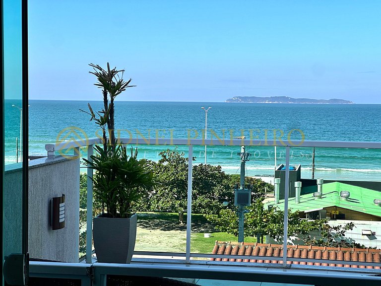 529 - Cobertura com vista mar na Praia de Mariscal
