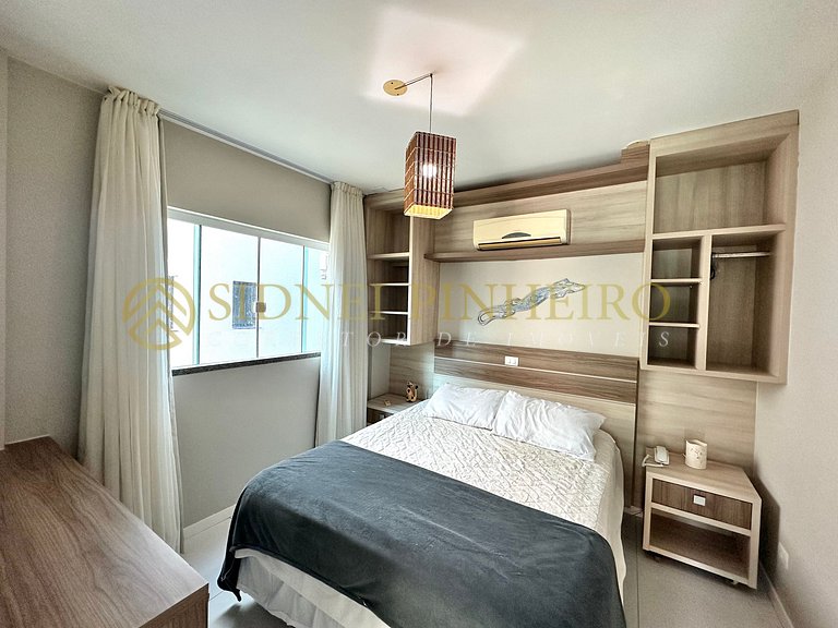532 - Apartamento 01 dormitório na Praia de Mariscal