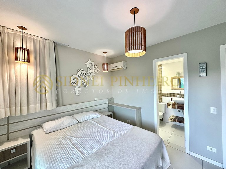 536 - Apartamento 02 suítes na Praia de Mariscal
