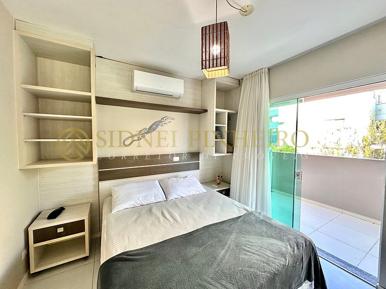537 - Apartamento 01 dormitório na Praia de Mariscal