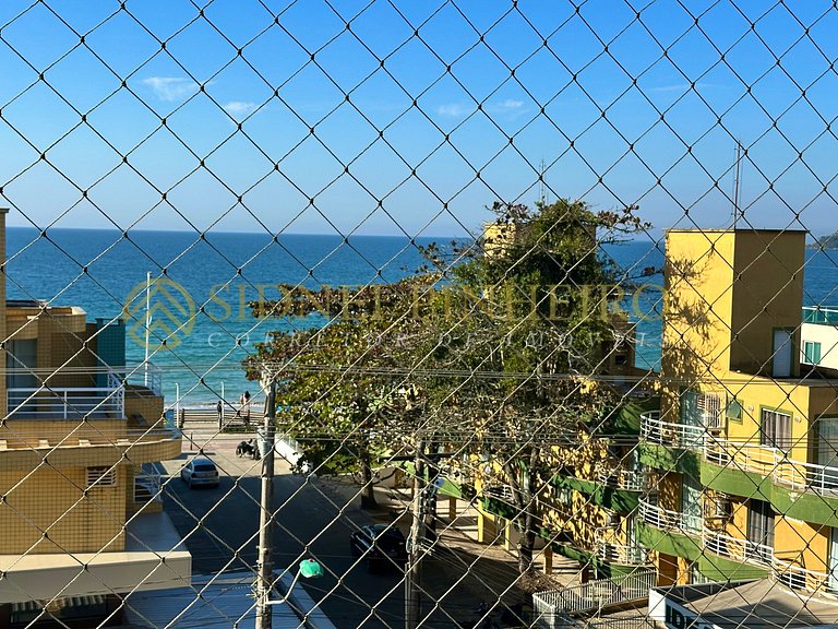 029 - Apartamento 3 dormitórios na Praia de Bombas