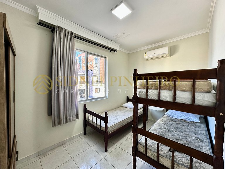 029 - Apartamento 3 dormitórios na Praia de Bombas
