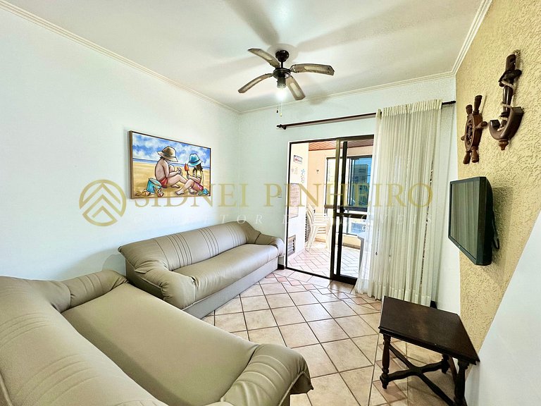 033 - Apartamento 03 dormitórios na Praia de Bombas