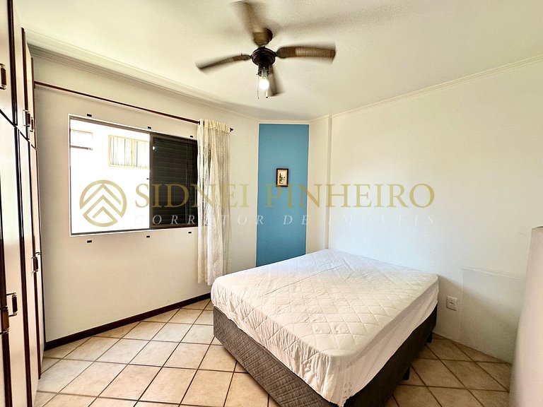 033 - Apartamento 03 dormitórios na Praia de Bombas