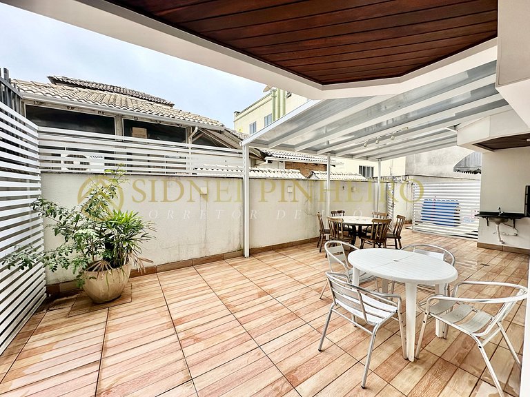 034 - Apartamento 02 dormitórios na Praia de Bombas