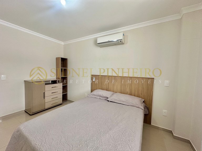 039 - Apartamento 02 dormitórios na Praia de Bombas