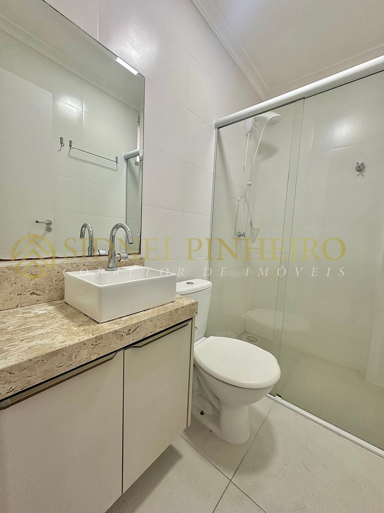 039 - Apartamento 02 dormitórios na Praia de Bombas