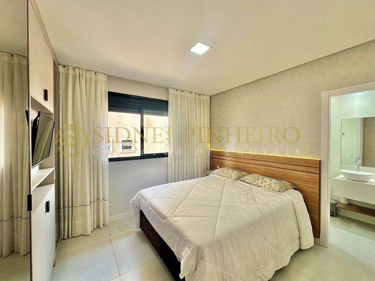 035 - Apartamento 02 suítes na Praia de Bombas