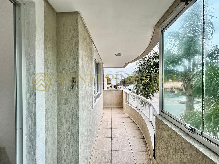 038 - Apartamento de 03 dormitórios na Praia de Bombas