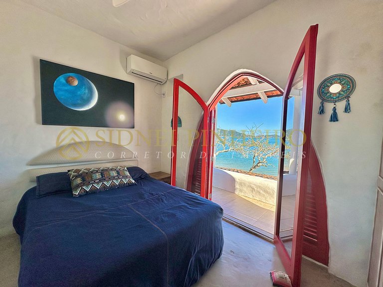 032 - Casa frente mar na Praia de Morrinhos