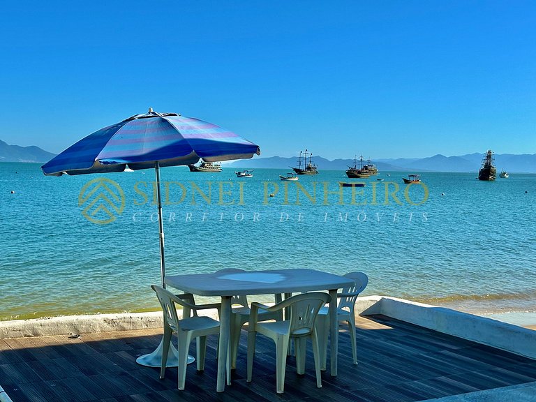 032 - Casa frente mar na Praia de Morrinhos