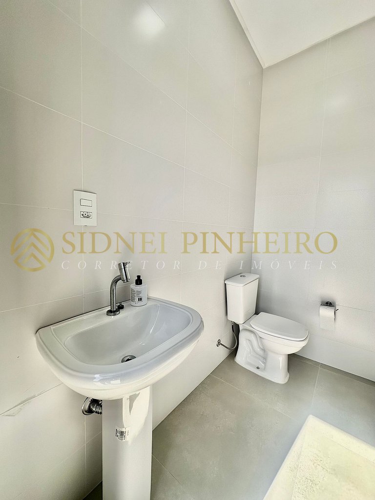 035 - Apartamento 01 dormitório na Praia de Bombas