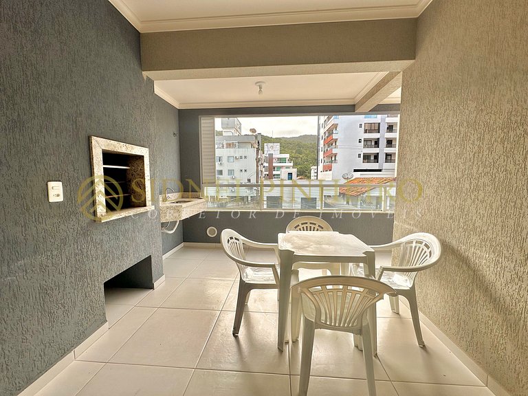 501 - Apartamento de 3 dormitórios em Bombas