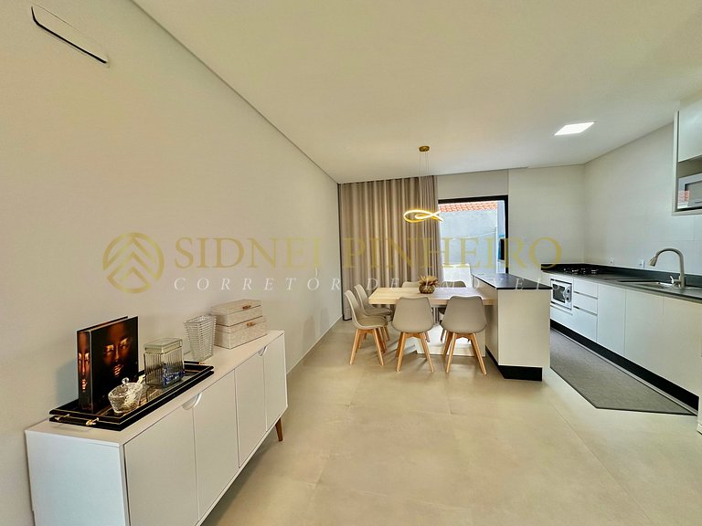 041 - Sobrado 02 suítes na Praia de Bombas