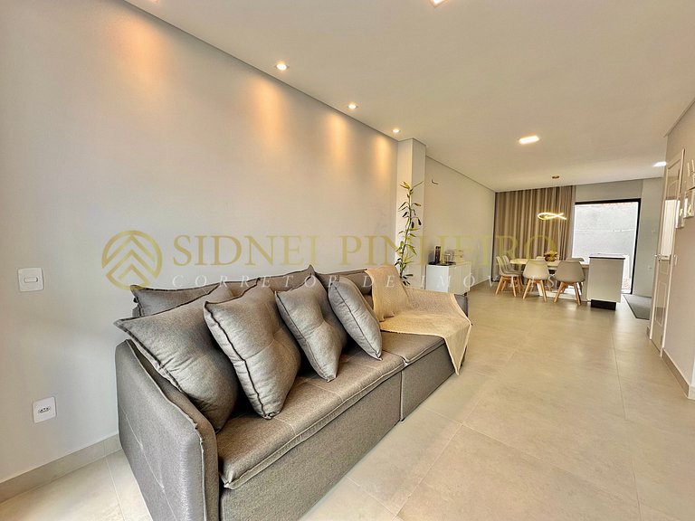 041 - Sobrado 02 suítes na Praia de Bombas