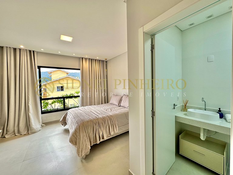 041 - Sobrado 02 suítes na Praia de Bombas