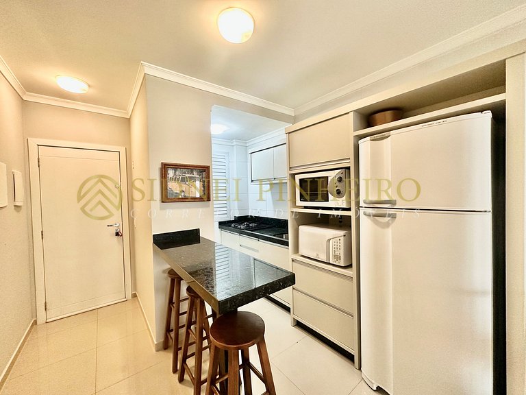 508 - Apartamento 03 dormitórios na Praia de Bombas