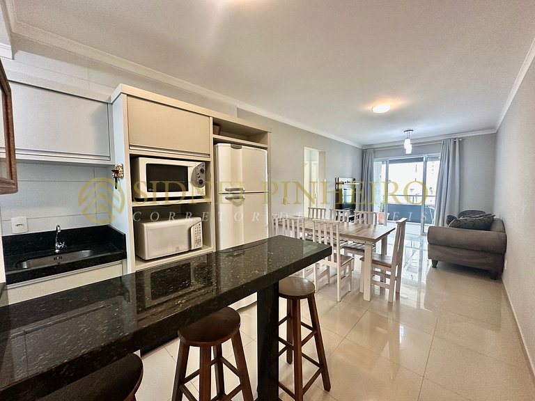 011 - Apartamento 03 dormitórios na Praia de Bombas