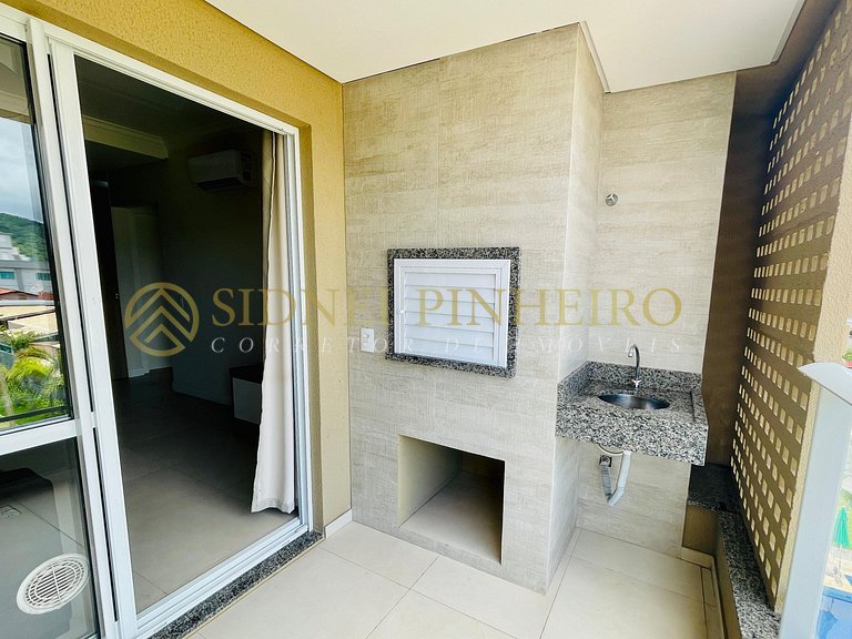 003 - Apartamento 02 dormitórios na Praia de Bombas