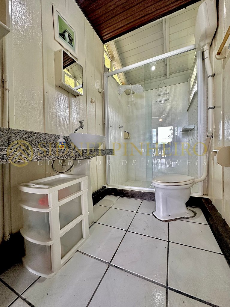 509 - Casa 03 dormitórios frente mar na Praia de Canto Grand