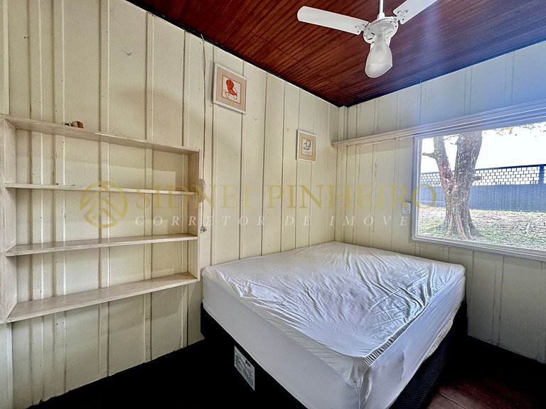 509 - Casa 03 dormitórios frente mar na Praia de Canto Grand