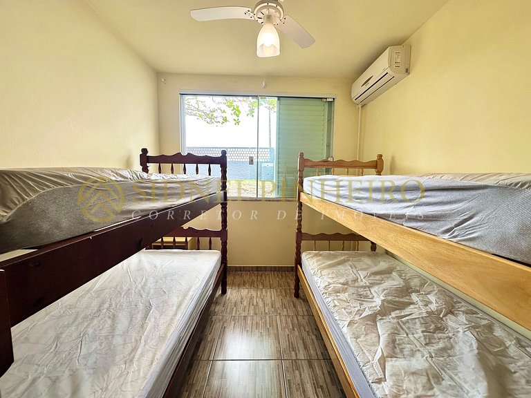 509 - Casa 03 dormitórios frente mar na Praia de Canto Grand