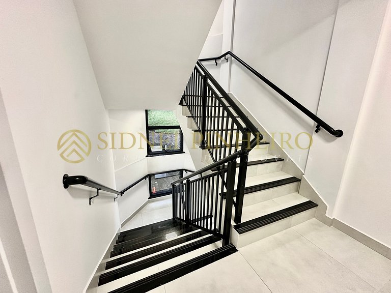 037 - Apartamento 02 suítes na Praia da Lagoinha