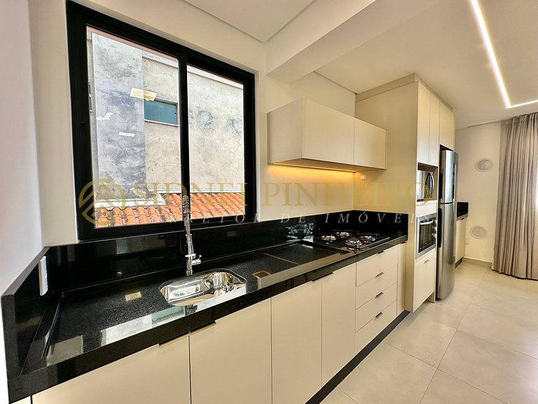 038 - Apartamento 02 dormitórios na Praia da Lagoinha