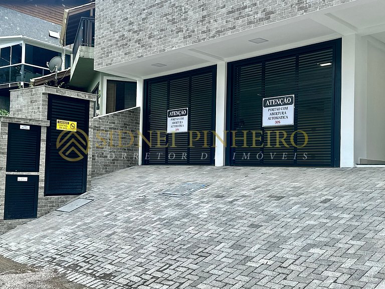 038 - Apartamento 02 dormitórios na Praia da Lagoinha