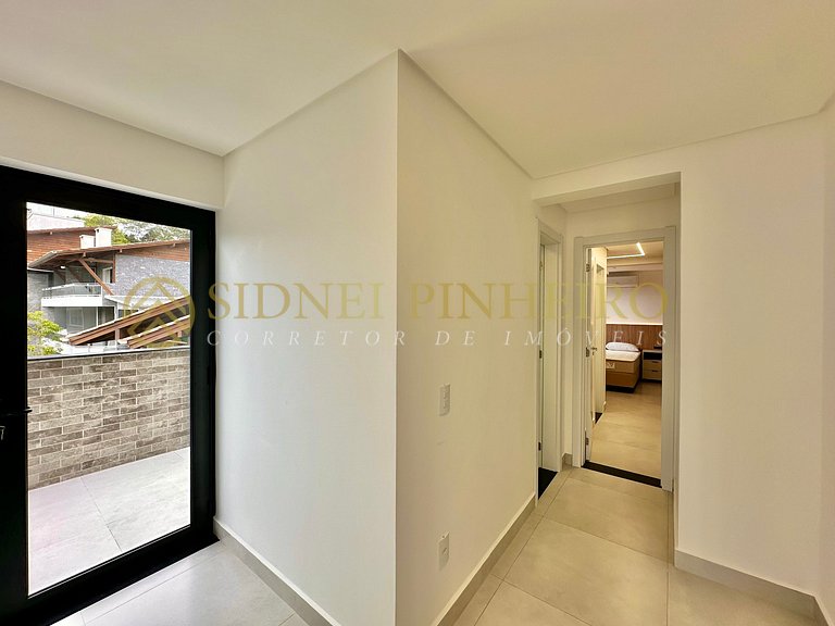 038 - Apartamento 02 dormitórios na Praia da Lagoinha