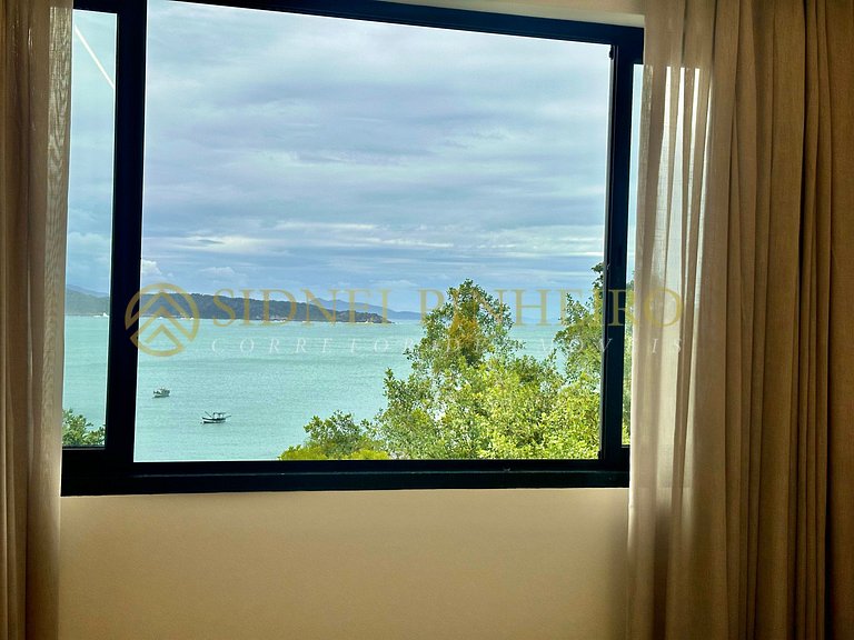 038 - Apartamento 02 dormitórios na Praia da Lagoinha