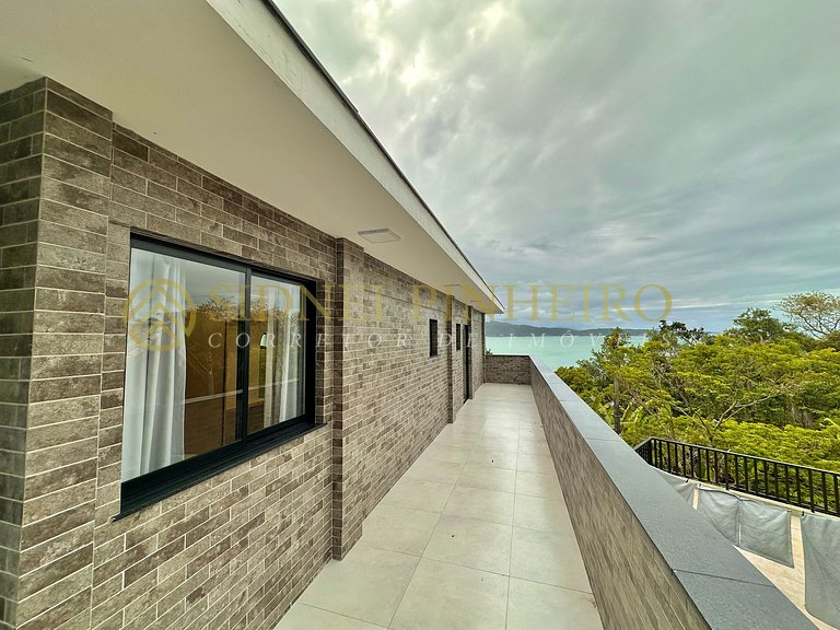 038 - Apartamento 02 dormitórios na Praia da Lagoinha