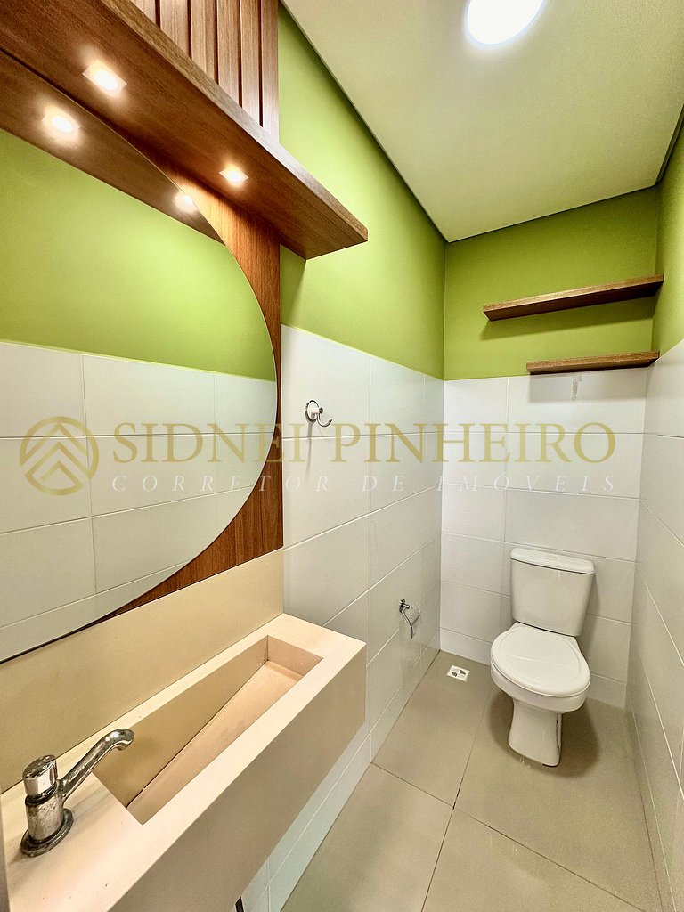 012 - Cobertura duplex na Praia de Mariscal