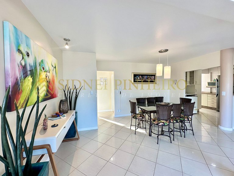 016 - Cobertura quadra mar 04 dormitórios no Centro