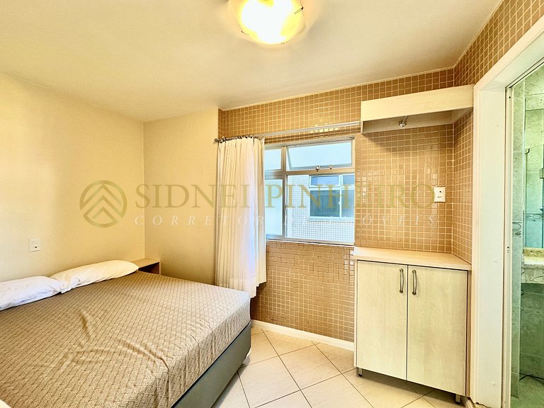 016 - Cobertura quadra mar 04 dormitórios no Centro