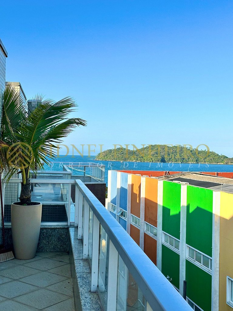 016 - Cobertura quadra mar 04 dormitórios no Centro