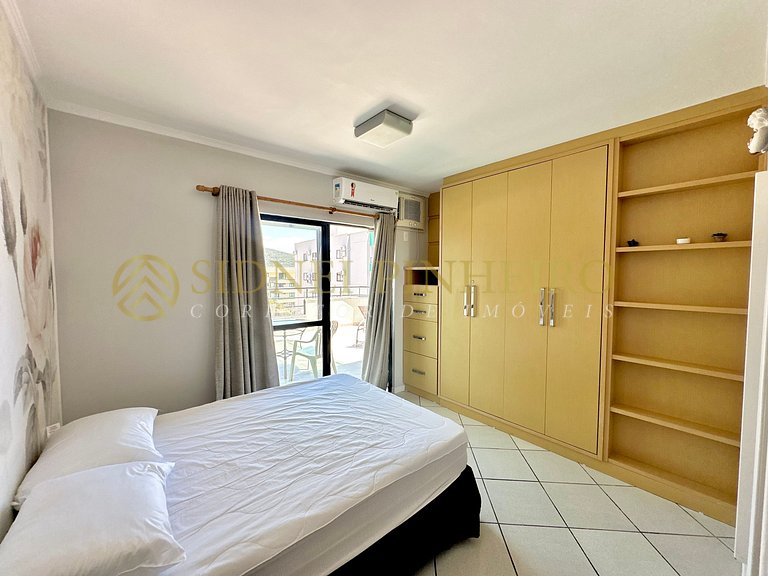 009 - Cobertura 4 dormitórios na Praia de Bombas