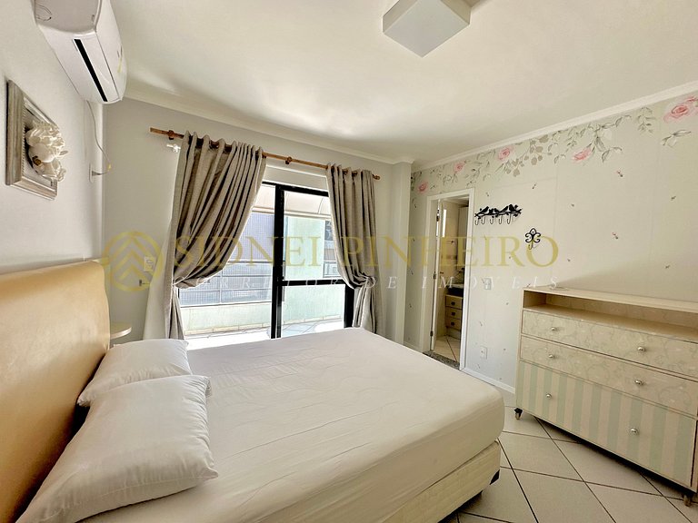 009 - Cobertura 4 dormitórios na Praia de Bombas