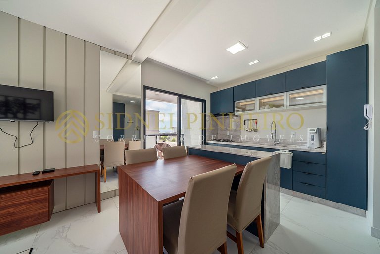 508 - Cobertura duplex na Praia de Mariscal