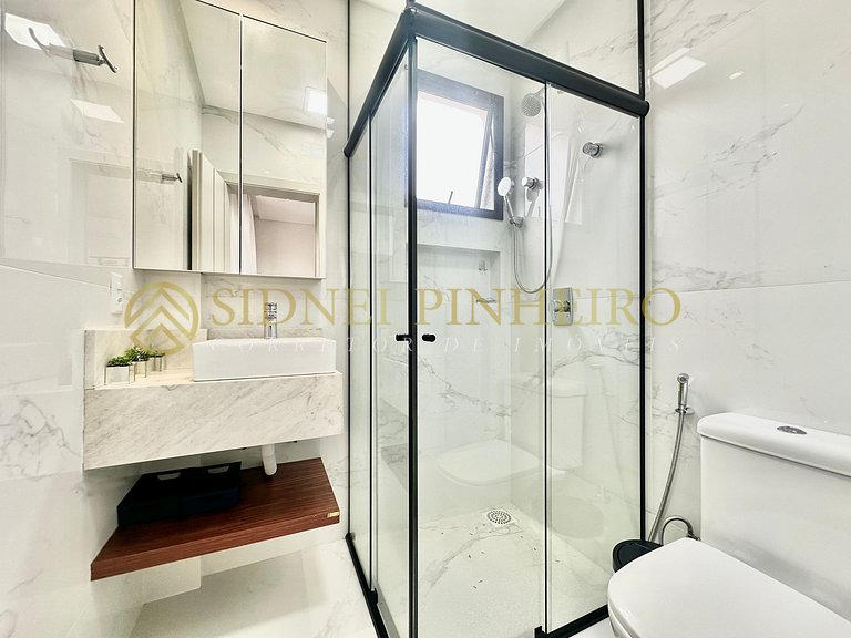 508 - Cobertura duplex na Praia de Mariscal