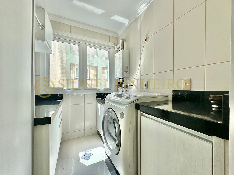 526 - Cobertura frente mar com 04 suítes na Praia de Bombas